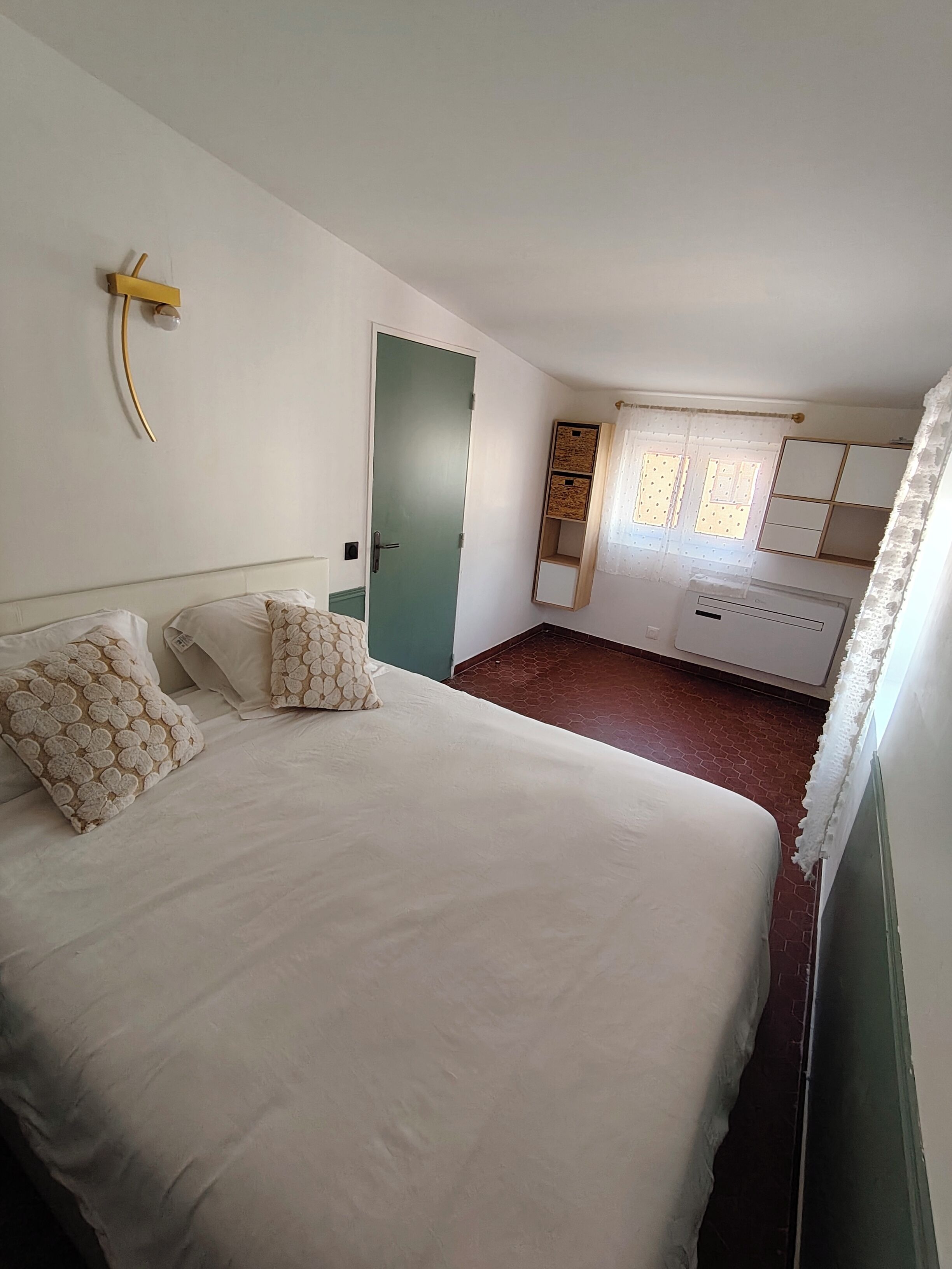 2 habitaciones, internet y ropa de cama 