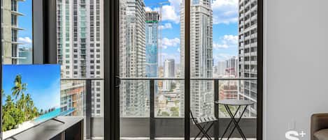 Condo, Balcony, City View | Interior