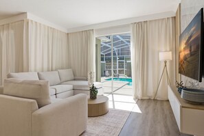 TV, offices - Chic Family Retreat, Pool, Mario and Mickey Rooms (Davenport)