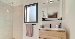 Shower, hair dryer, towels - Balizenn - SAINT PIERRE QUIBERON (SAINT PIERRE QUIBERON)