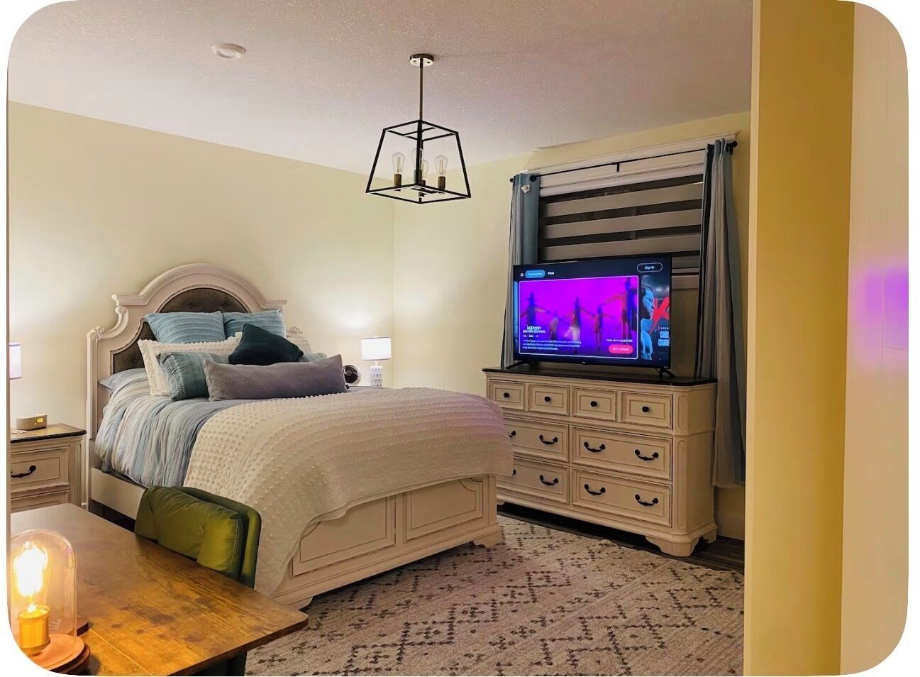1 chambre, fer et planche à repasser, Wi-Fi, draps fournis