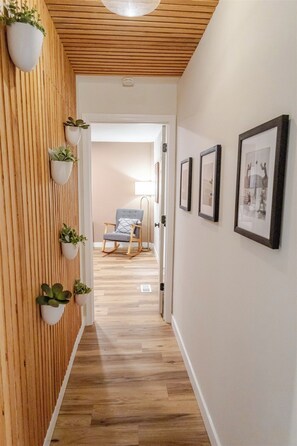 Interior - LOZ Lakefront Modern Cabin Retreat - Boat Slip, Dock to swim, Kayaks, Quiet Cove (Osage Beach)