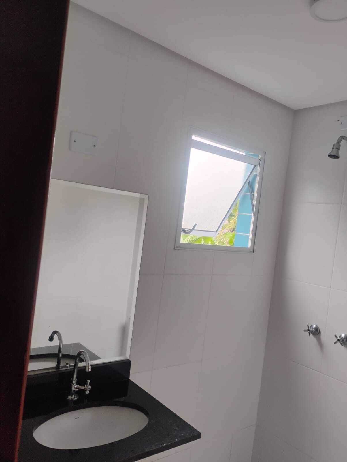 Basic Twin Room | Bathroom | Shower, towels, soap, toilet paper