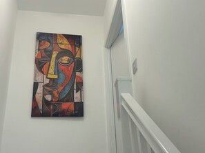 Interior - Beautiful Newly Built 3-Bed Home in a Quiet Estate | OPP Darent Valley Hospital (Stone)