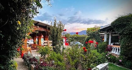 CASA HOTEL ALPAMAYO