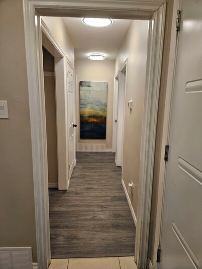 5BR House with Backyard in Nepean–Near Algonquin College