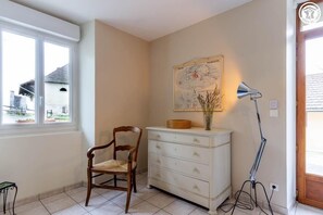 Interior - Gite de la Grenouille (CHINDRIEUX)