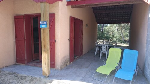 Duplex house on the edge of a wood, nearby beaches, forest and golf course