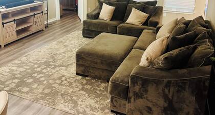 EVENTS ALLOWED Min to FIFA Spacious 4 bed 2 bth home Downtown Houston Sleeps 15+