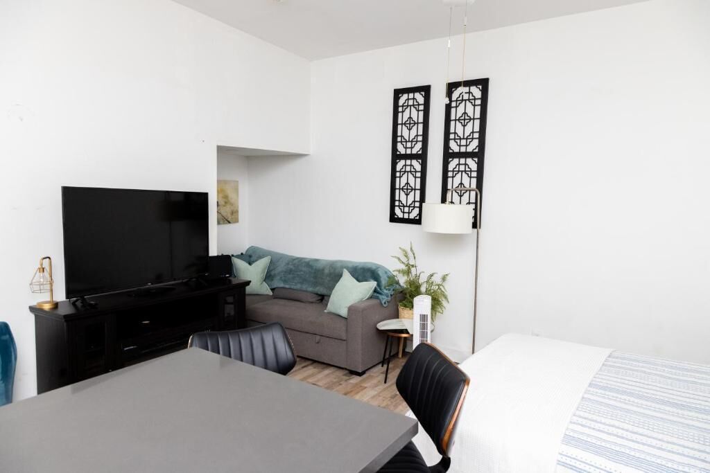 Standard Studio, City View