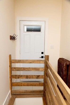 Suite, Balcony, City View | Interior - Dundas and Brock Suitel Toronto (Toronto)