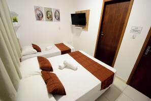 Basic Triple Room | Free WiFi
