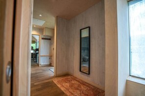 Interior - Thyme Lodge • 2BR• Hot Tub•Sauna • Hiking Trails (Garnant)