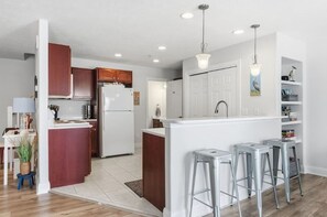 Fridge, microwave, oven, stovetop - Bayfront TC Condo · Walk to Beach & Downtown · Free Parking · Sleeps 6 (Traverse City)