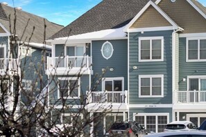 Exterior - Bayfront TC Condo · Walk to Beach & Downtown · Free Parking · Sleeps 6 (Traverse City)