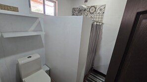 Towels, toilet paper - Complete house with private pool and tranquility in Guanacaste, Costa Rica. (Huacas)