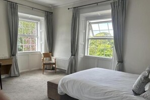Room - Drummond (Limavady)