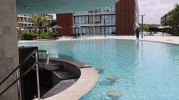 15 piscinas al aire libre