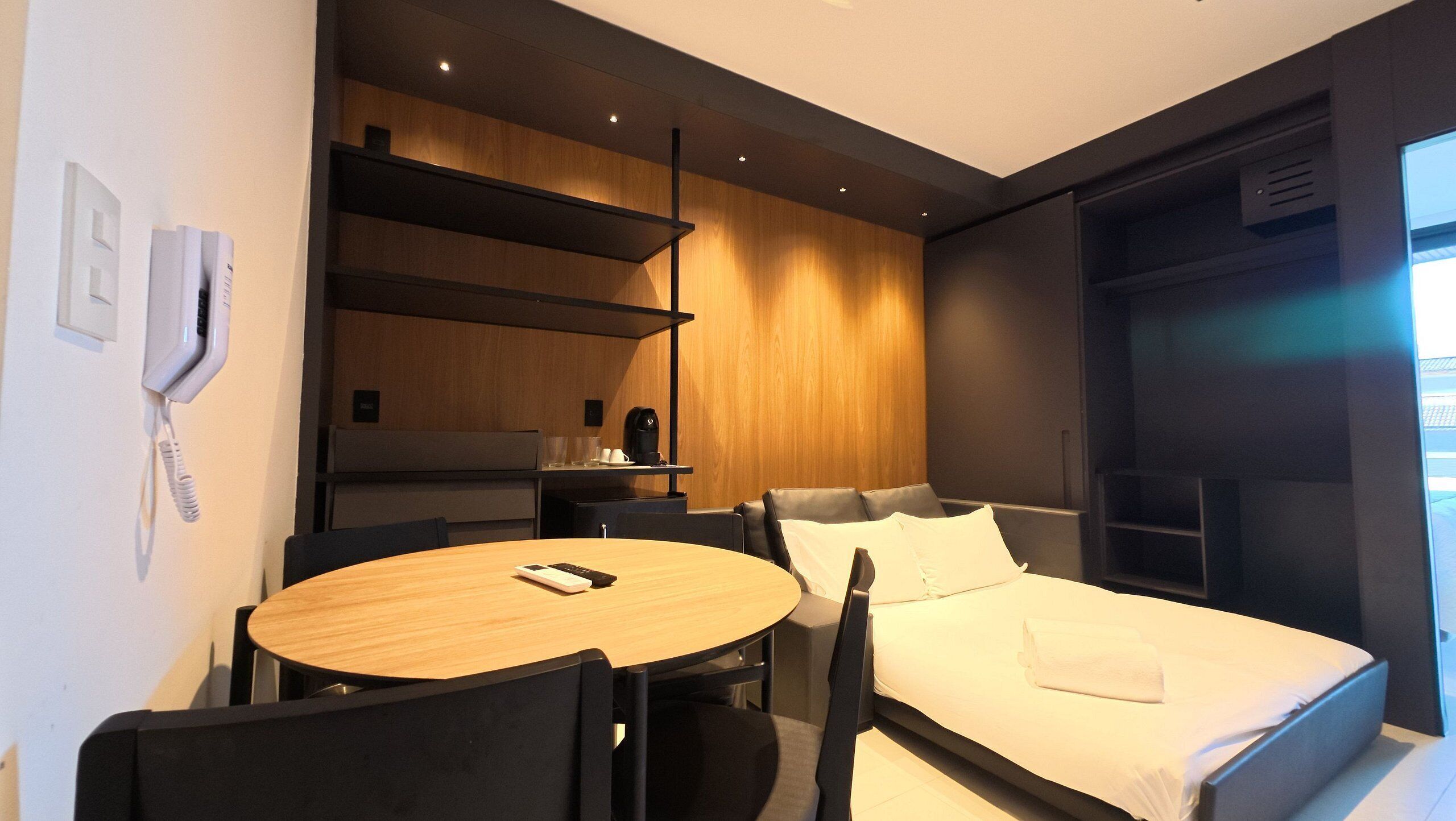 Luxury Apartment | Dining