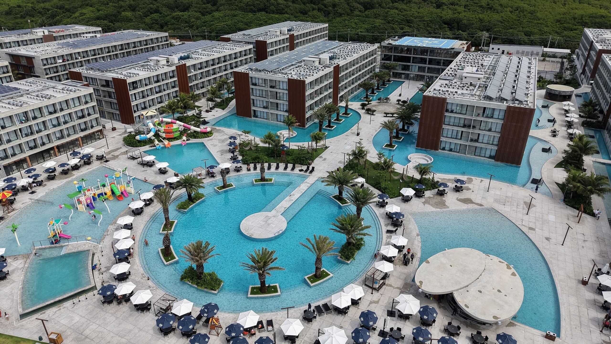 Apartment (Apartamento com Vista da Piscina) | Pool | 15 outdoor pools