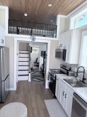 Private kitchen - Welcome to The Lake Spot on Lake Norman NC (Lake Norman of Catawba)