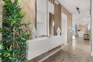 Interior - The Best Home and Location near Disney (Orlando)