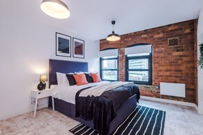 2 bedrooms - Modern 2-bed Flat in Central Leeds - Sleeps 6 (Leeds)