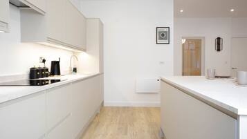House | 4 bedrooms, Internet