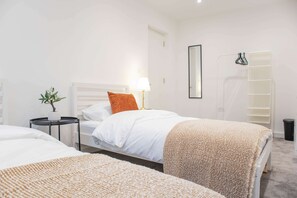 Apartamento | 4 dormitorios y Internet
