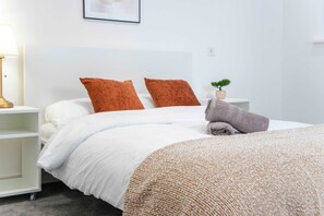 Apartamento | 4 dormitorios y Internet