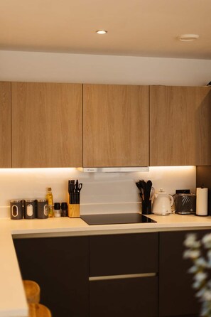 House | 1 bedroom - Central Leeds 1-bed Apartment Near Train Station (Leeds)