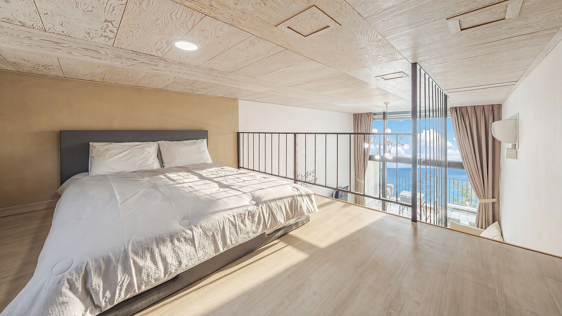 Phòng cơ bản, 1 phòng ngủ (203 (Ocean View, Pet-Friendly)) | 1 phòng ngủ, truy cập Internet không dây miễn phí 