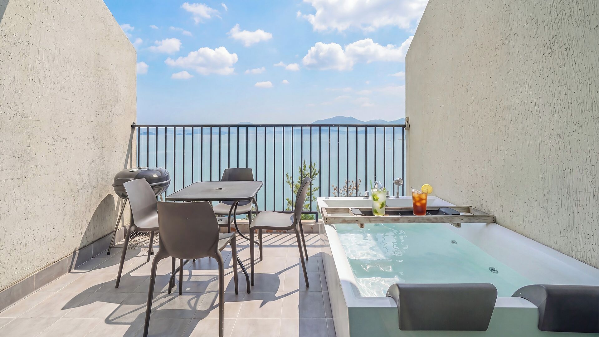 Basic Room, 1 Bedroom (203 (Ocean View, Pet-Friendly)) | Exterior