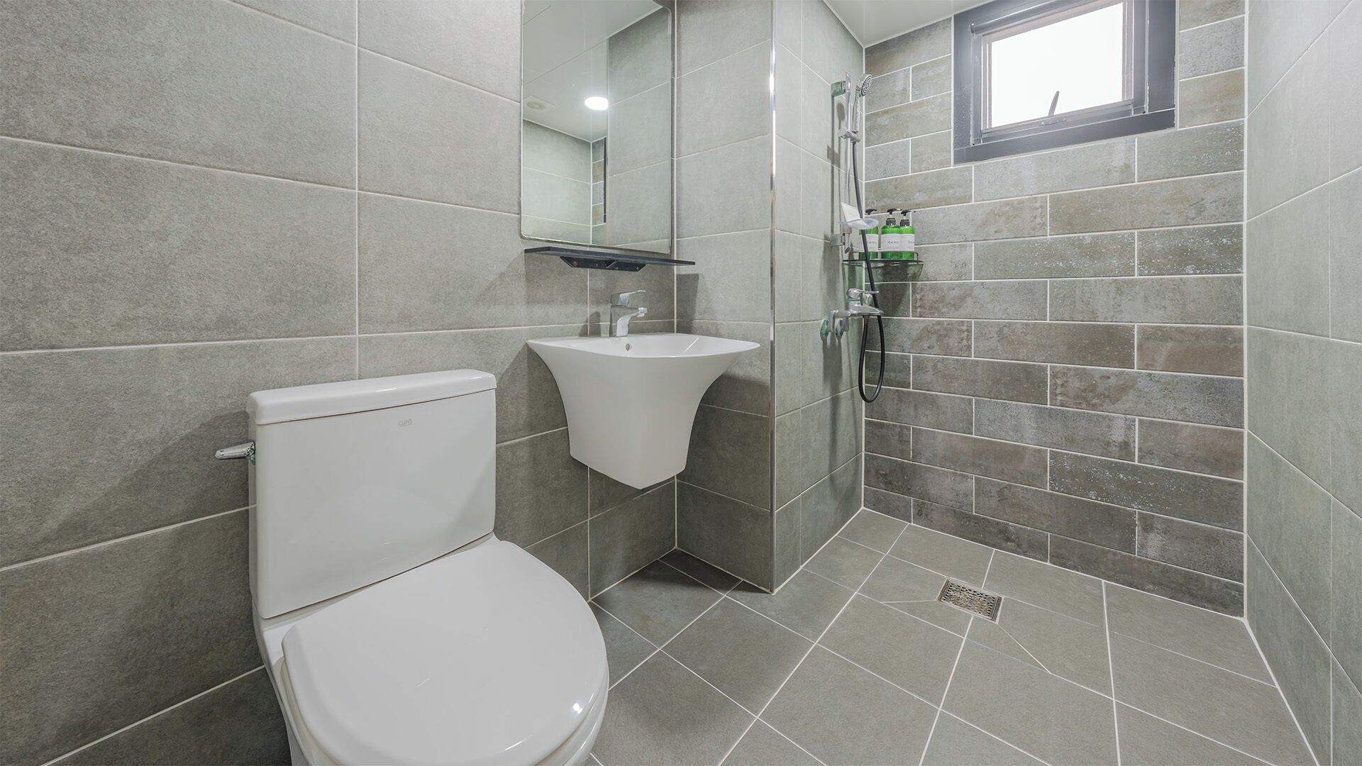 Basic Room, 1 Bedroom (201 (Ocean View, Pet-Friendly)) | 1 bedroom, free WiFi
