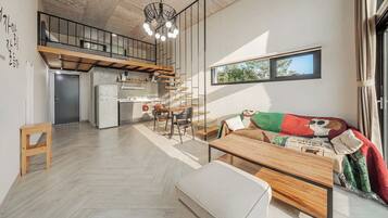 Basic Room, 1 Bedroom (201 (Ocean View, Pet-Friendly)) | 1 bedroom, free WiFi