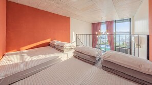 Basic Room, 2 Bedrooms (104 (Ocean View, Pet-Friendly)) | 1 bedroom, free WiFi - Yeosu Bokja Spa Pension (Yeosu)
