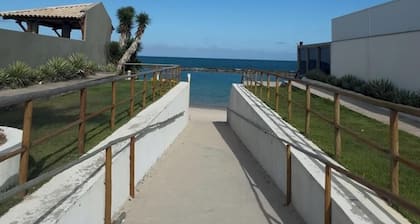 Cozy house in a gated community in Barra de São Miguel - 100 meters from the beach.