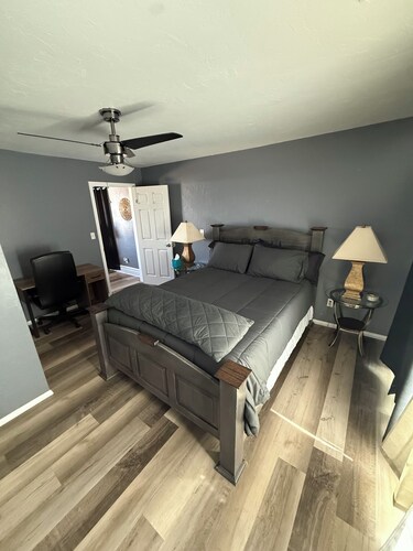 Cozy 1-bedroom apartment in serene Oklahoma City with AC