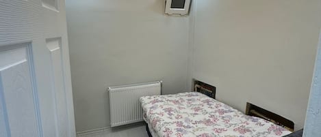 Standard Apartment | Egyptian cotton sheets, premium bedding, down duvets
