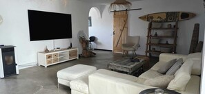 Living area - "OasisLajares" charming house with swimming pool and exotic garden in Lajares. (Lajares)