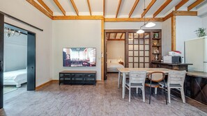 1 bedroom, free WiFi - Yangyang Little Forest Pension (Yangyang)