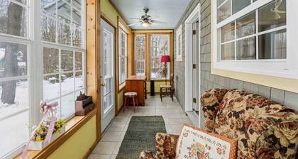 Storybook Craftsman Cottage - Annapolis Valley