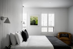 Vale 194 no. 3 (3 Bedroom House) with EV charger