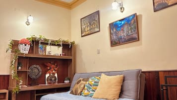 家庭四人房, 庭院景观