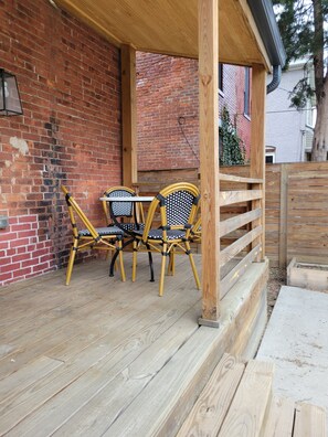 Outdoor dining - Modern Home w/ Office . Outdoor Retreat . Garage . (Columbus)