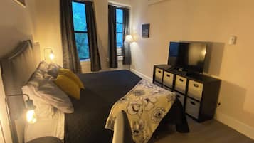 2 chambres, fer et planche Ă repasser, Wi-Fi gratuit, draps fournis