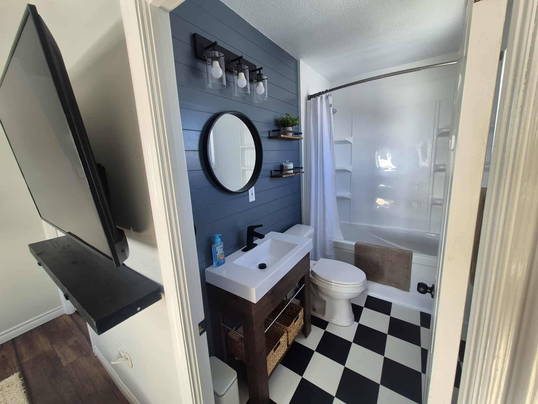 Towels, soap, toilet paper