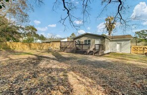 Exterior - Pet-friendly 4-bedroom house AC and WIFI (Goose Creek)