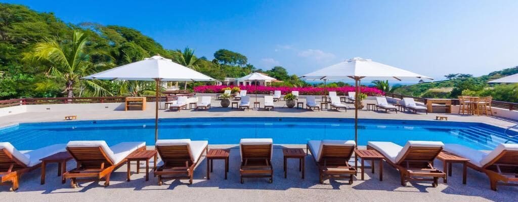 3 outdoor pools