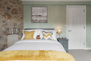 3 habitaciones, cuna de viaje, wifi y ropa de cama 